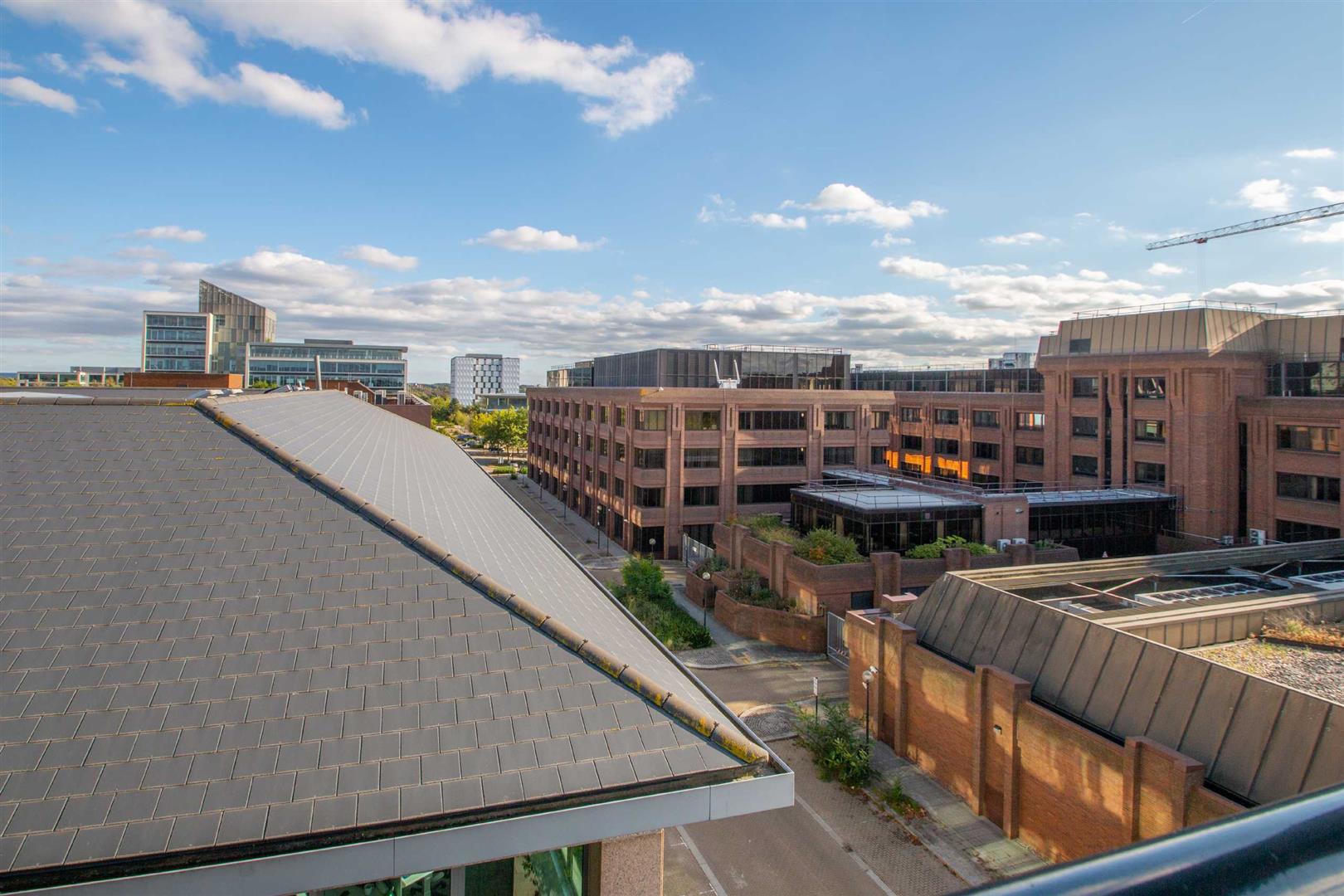 152 Silbury Boulevard, Milton Keynes